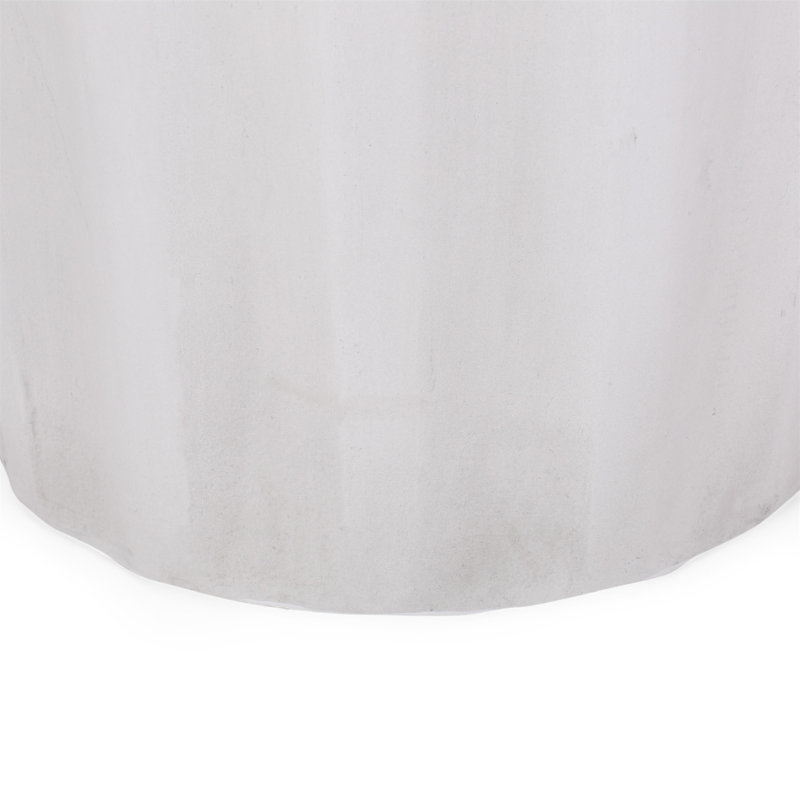 Table d'appoint d'extérieur en béton léger