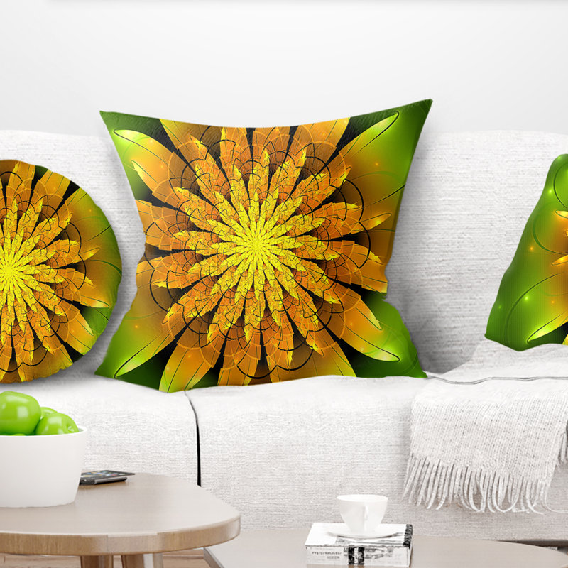 Fleur fractale jaune vif sur fond vert - coussin à imprimé floral, 16 po x 1 po, Coussin décoratif