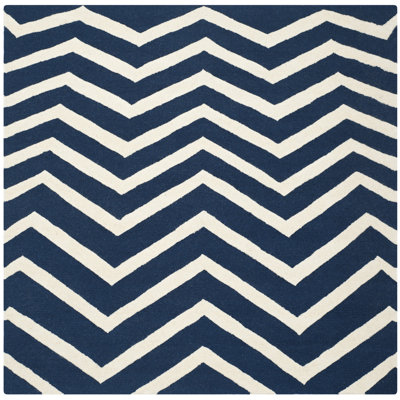 Sanyla Hand Tufted Wool Chevron Rug