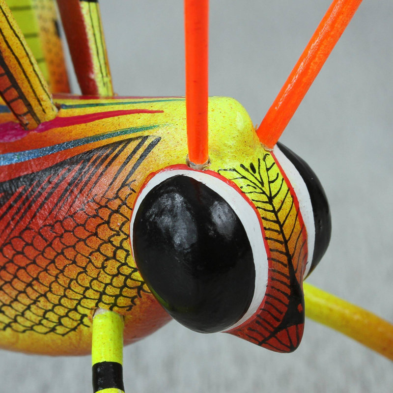 Figurine alebrije en bois de cricket Susanna