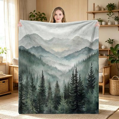 Forest Mountain Throw Blanket Dark Green, 30 x 40 in