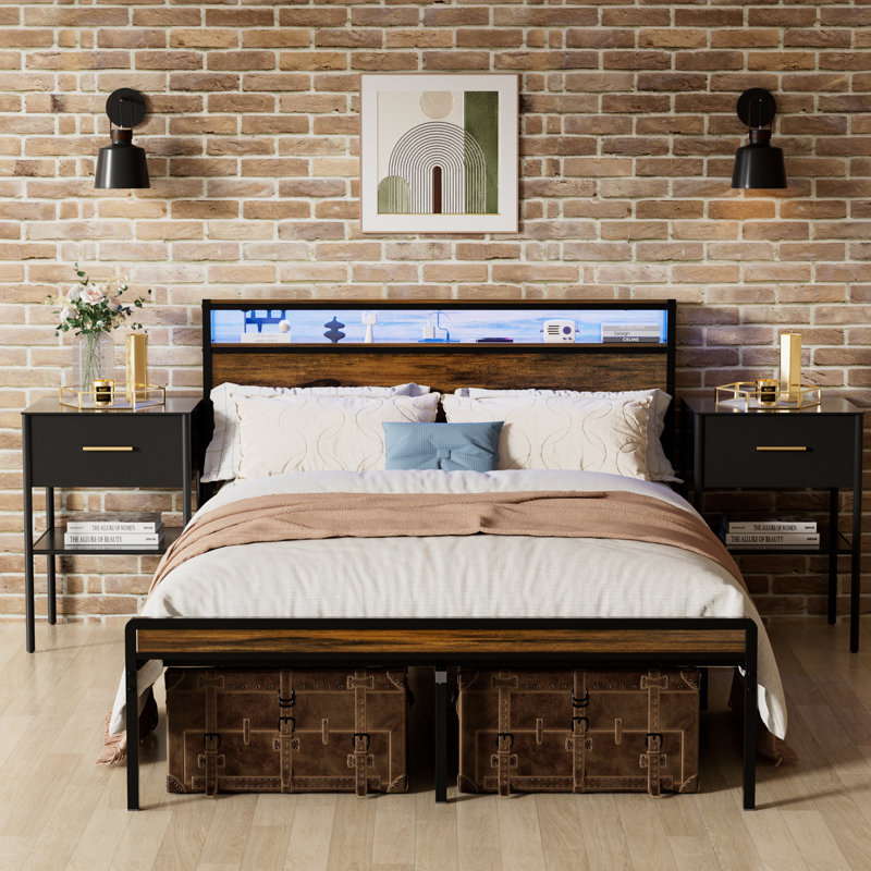 Lit plateforme en métal Carrieanne, Grand