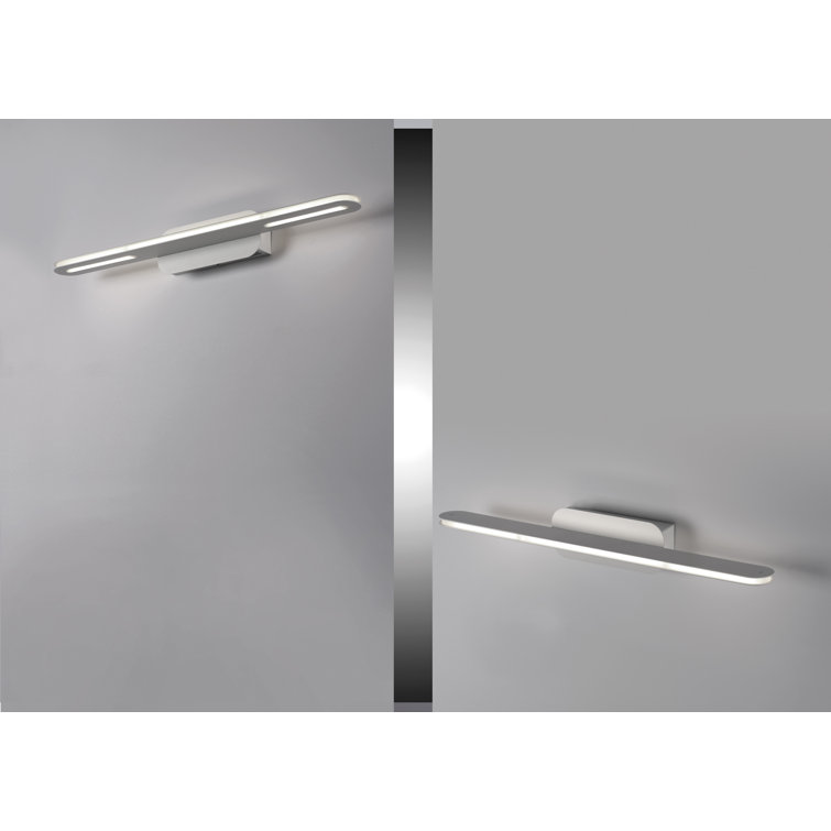 Tratto LED Armed Sconce