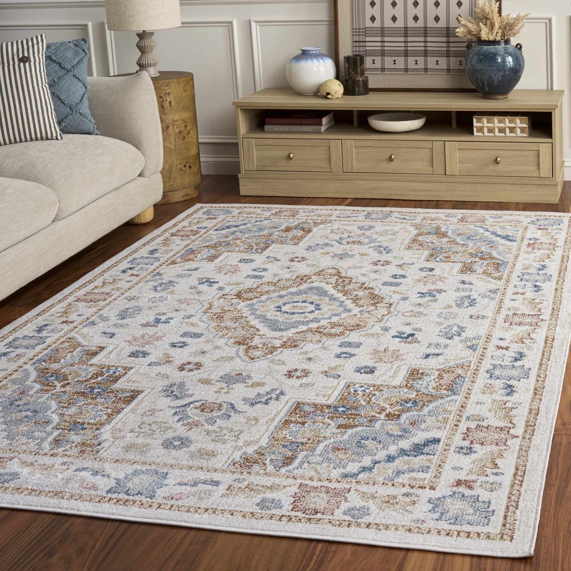 Mayhill Oriental Area Rug in Beige/Rust/Blue, Rectangle 5'3" x 7'6"