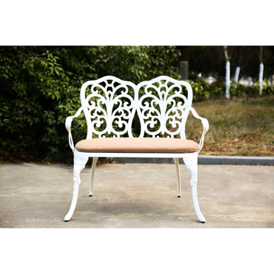 Banc de jardin ergonomique en fonte d'aluminium avec magnificence de rose floral et coussin blanc pour patio en métal fabriqué en aluminium, décor extérieur