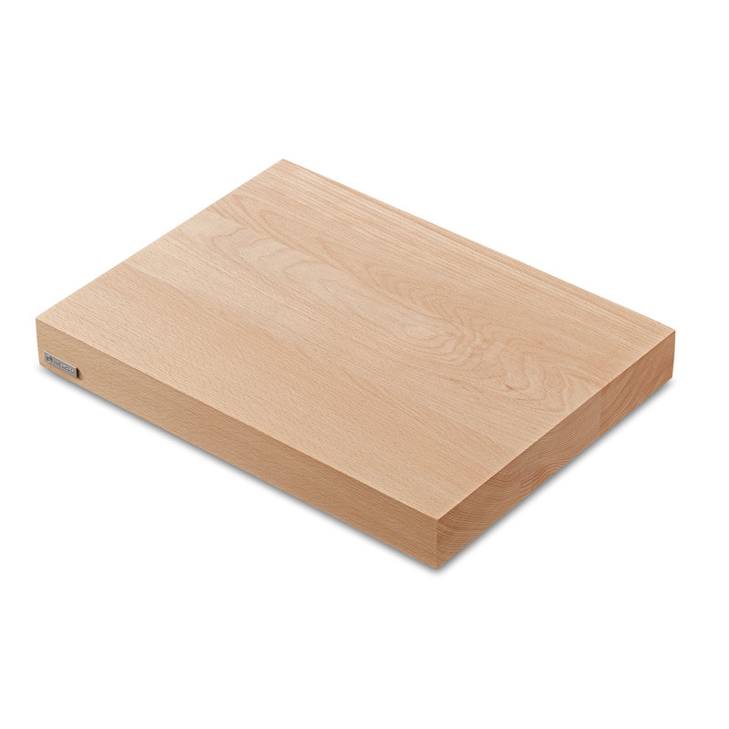 WÜSTHOF Small Beech Cutting Board, 15.75" x 11.81"