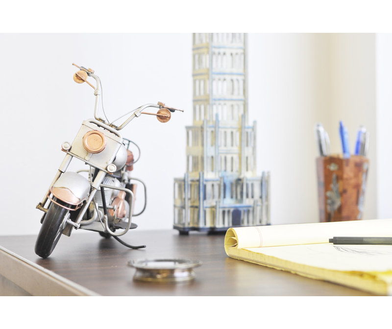 Adai Transportation Figurines & Sculptures