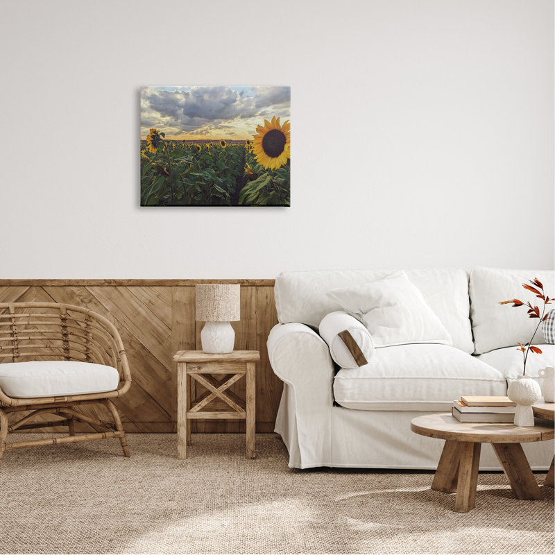 «Sunny Sunflower Patch Field» par Kali Wilson - photographie, L 30 po x H 24 po, Toile tendue