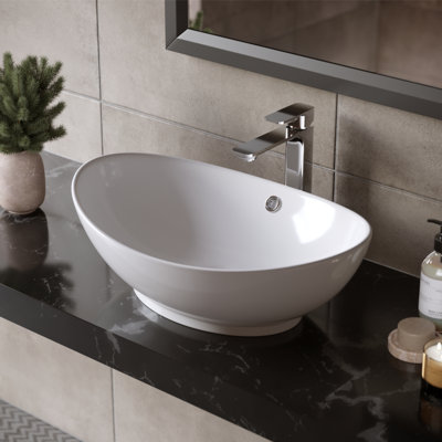 Single-handle Bathroom Faucet with Drain Assembly