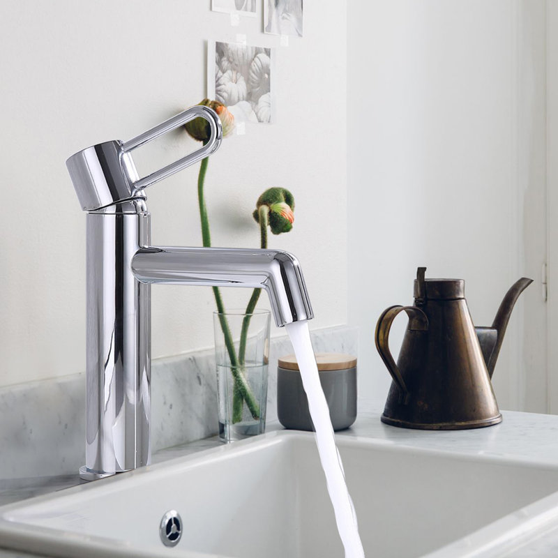 Solid Brass Single Handle Single Hole Bathroom Sink Faucet, Chrome