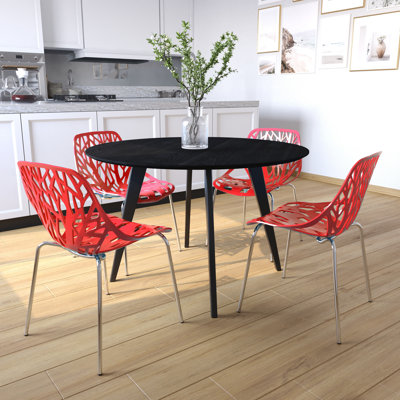 Chaises d'appoint empilables avec dossier à découpes florales et pieds en acier inoxydable - sièges de cuisine, de restaurant ou de banquet modernes