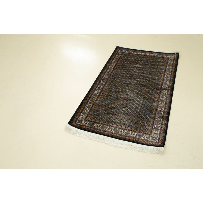 Silk Oriental Indoor Rug