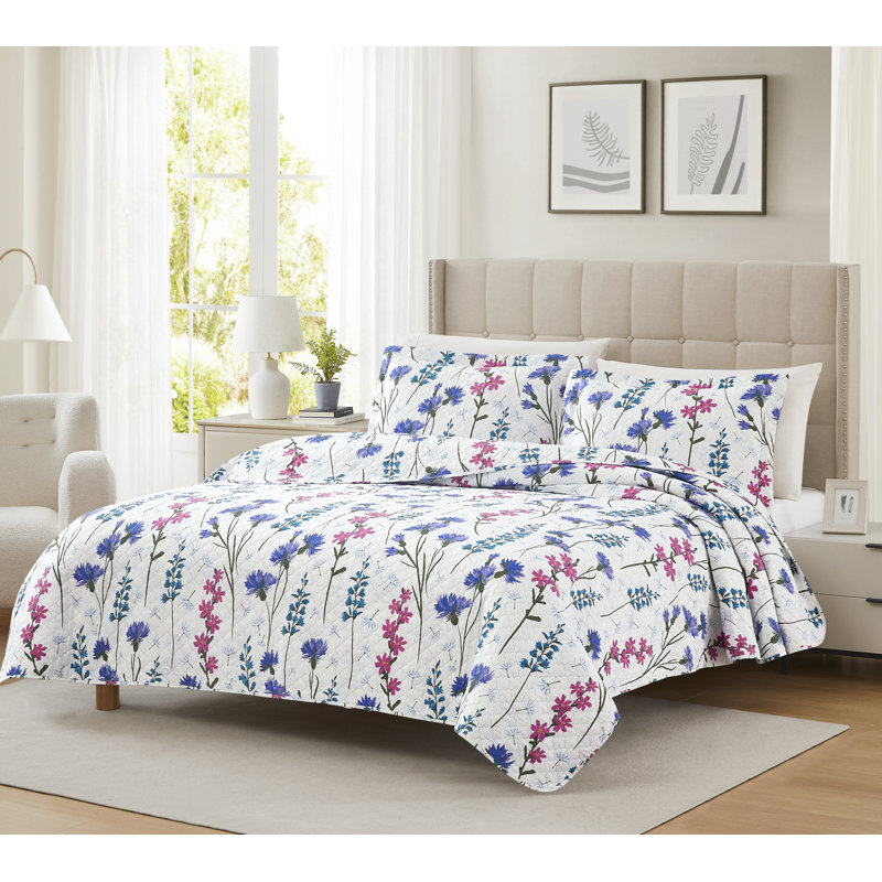 Mayfair Floral Quilt, Queen Quilt + 2 Standard Shams