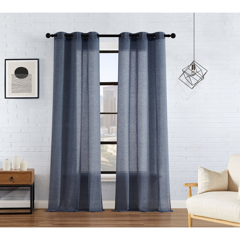 Paire de rideaux semi-transparents avec œillets Larkin, Bleu denim, L 38 po x L 84 po