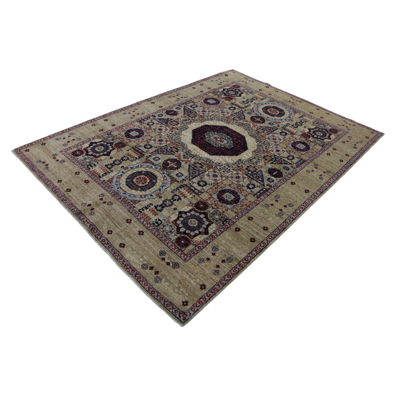 Hand Knotted Wool Area Rug in Beige, Rectangle 4'11" x 6'10"