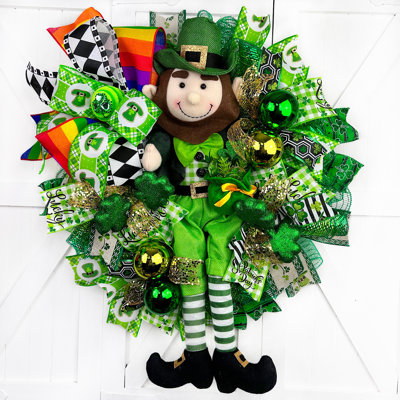 Handcrafted 18'' Wreath