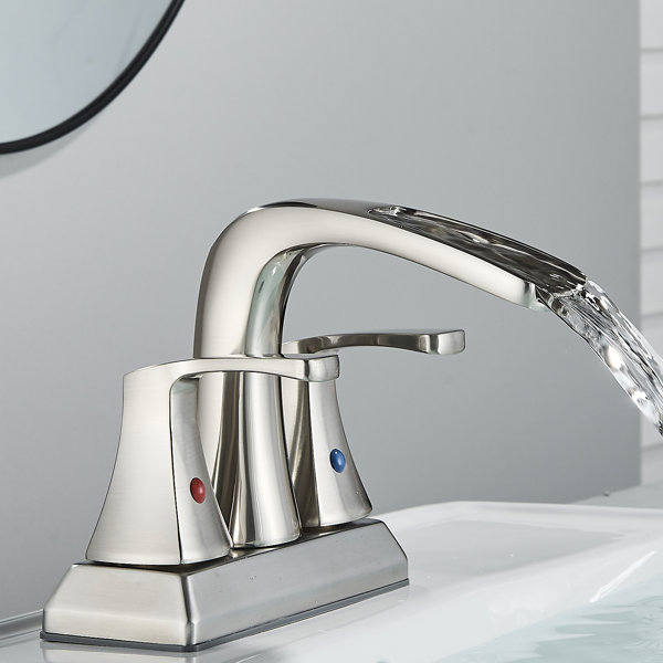 Delta 2522lf classique à deux poignées de salle de bain Centerset