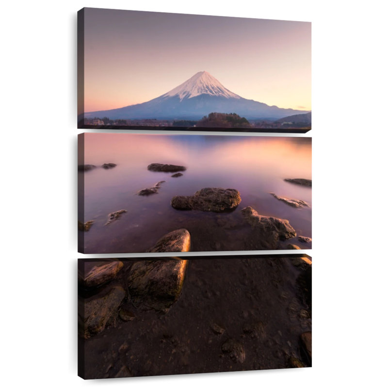 Lever du soleil Masam Mount Fuji I, H 32 po x l 20 po