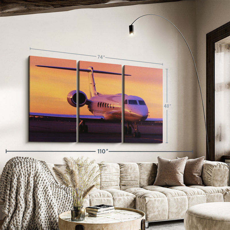 Impression sur toile Parked Business Plane, H 48 po x l 74 po x P 1,25 po