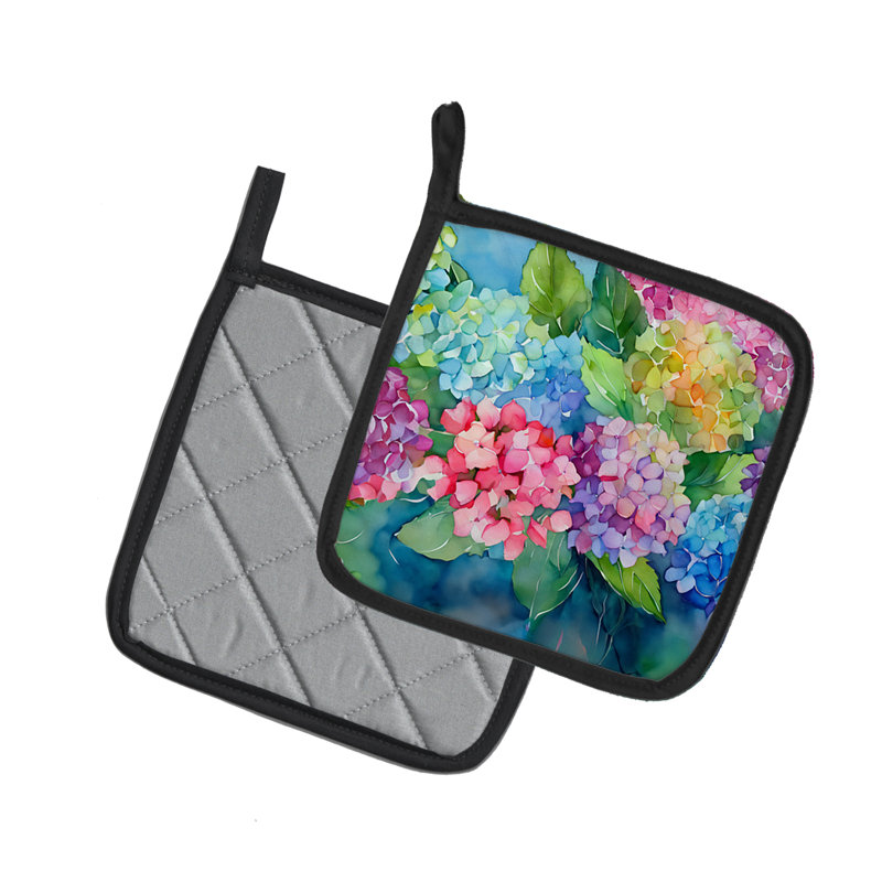 Caroline's Treasures Floral Polyester Potholder Set