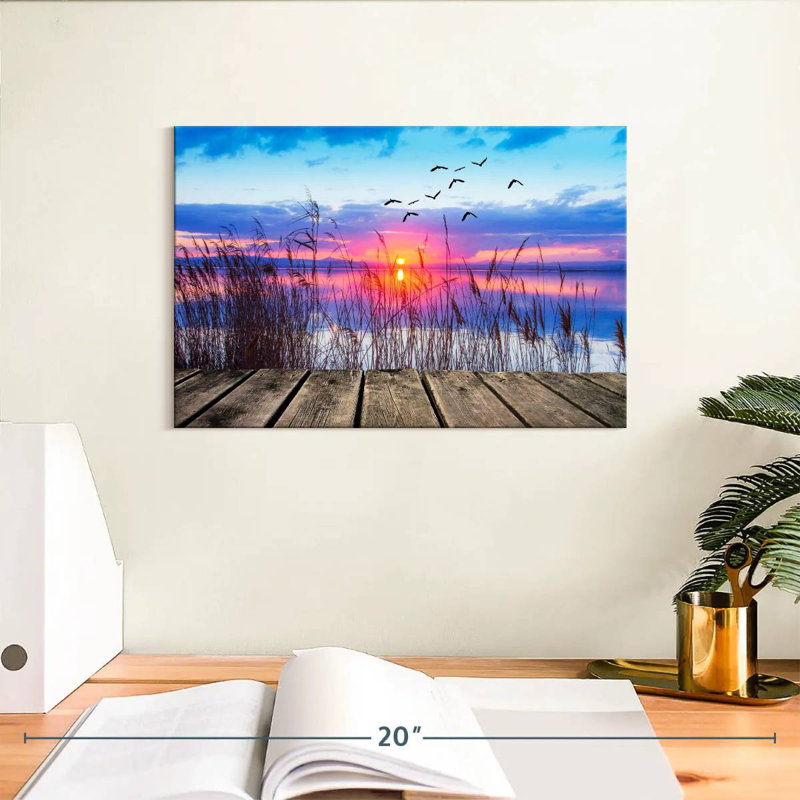 Sunset over lake dock Aletra, H 8 po x l 12 po