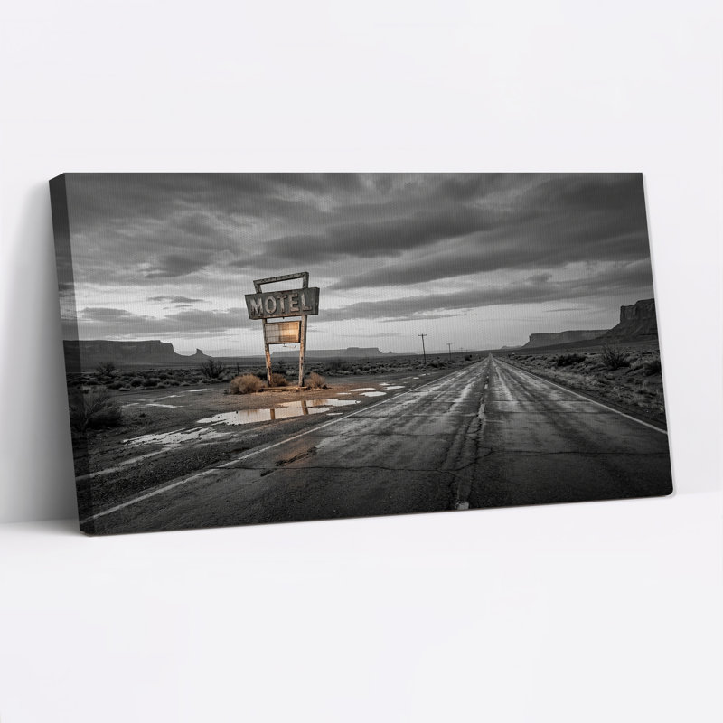 Panneau de motel noir et blanc sur une route désertique - Toile murale, 40“W x 20”H