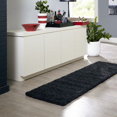 Tapis noir Renesha