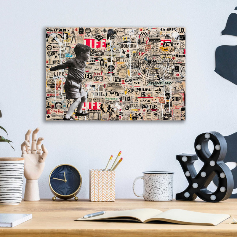 «Cible» par DB Waterman, art mural en verre acrylique, H 12 po x l 16 po x P 0,12 po