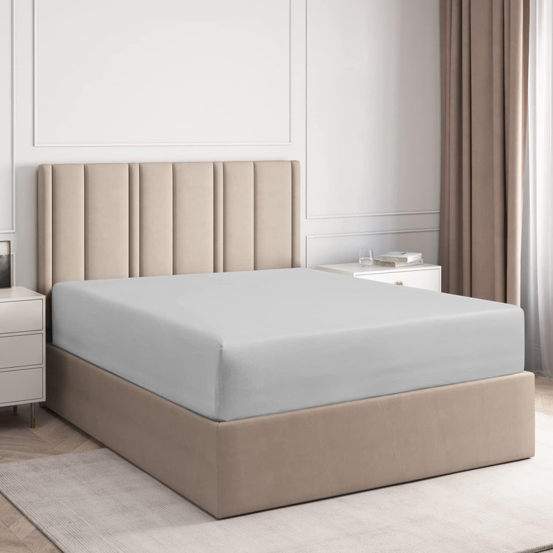 100% Cotton Fitted Sheet Only, 400 Thread Count Hotel Luxury Bedding, Soft & Breathable, Deep Pocket 8–16 Inch Mattress Fit