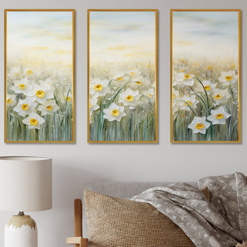 Ensemble de salon Daffodils Tranquility Floral Field III - Flower Field Wall Art, Cadre flottant doré