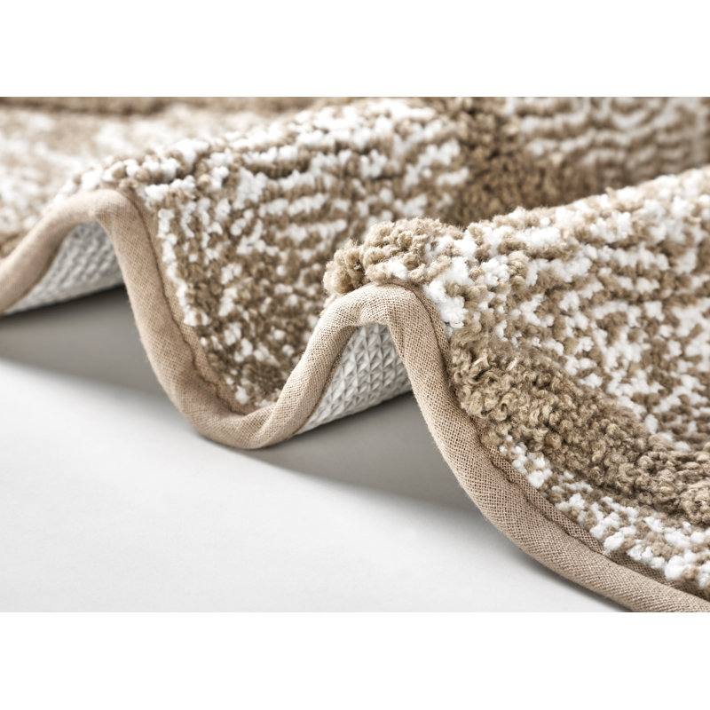 Dumfries Non-Slip Bath Rug and Bath Mat, Brown