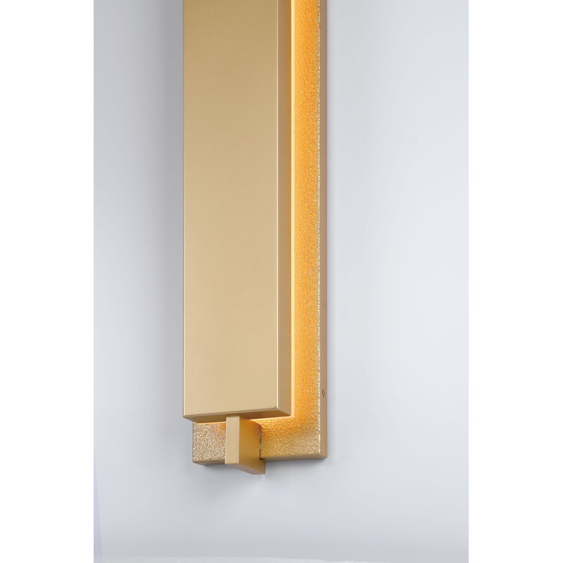 Tribek, Outdoor , 60", Matte, Gold