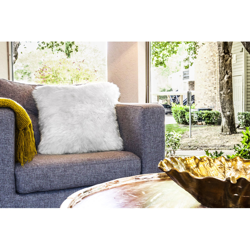 Housse de coussin en fourrure de mouton, Ivoire
