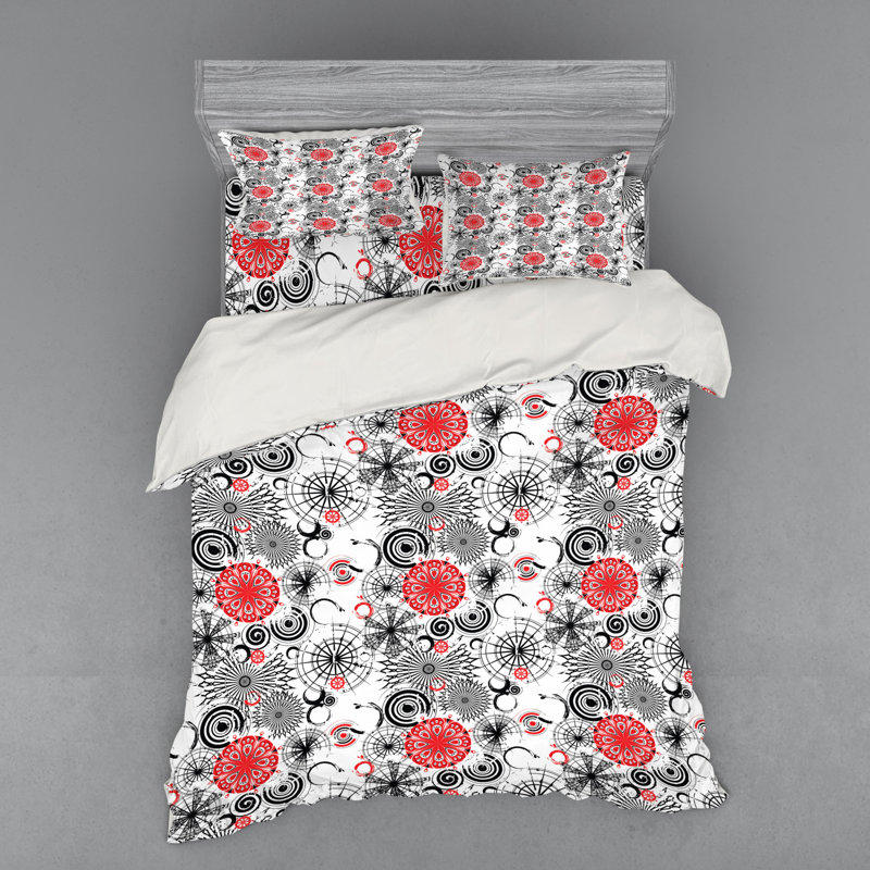 Eclectic Polyester Geometric Shapes Duvet Cover, Queen Duvet Cover + 3 Additional Pieces