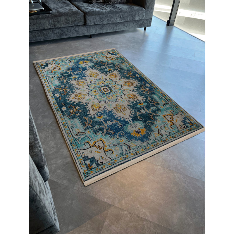 Tapis décoratif bleu à motif floral, Rectangle 4 pi x 6 pi 7 po