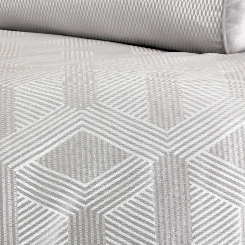 Nouveau Duvet Set - Dove, Queen Duvet Cover+4 Standard Shams+4Throw Pillows