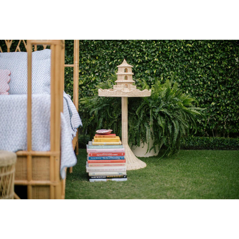 Amanda Lindroth End Table