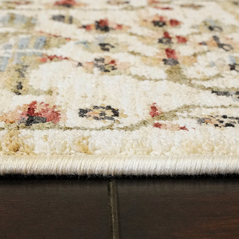 Ngo Oriental Indoor Rug, Rectangle 3'6" x 5'6"