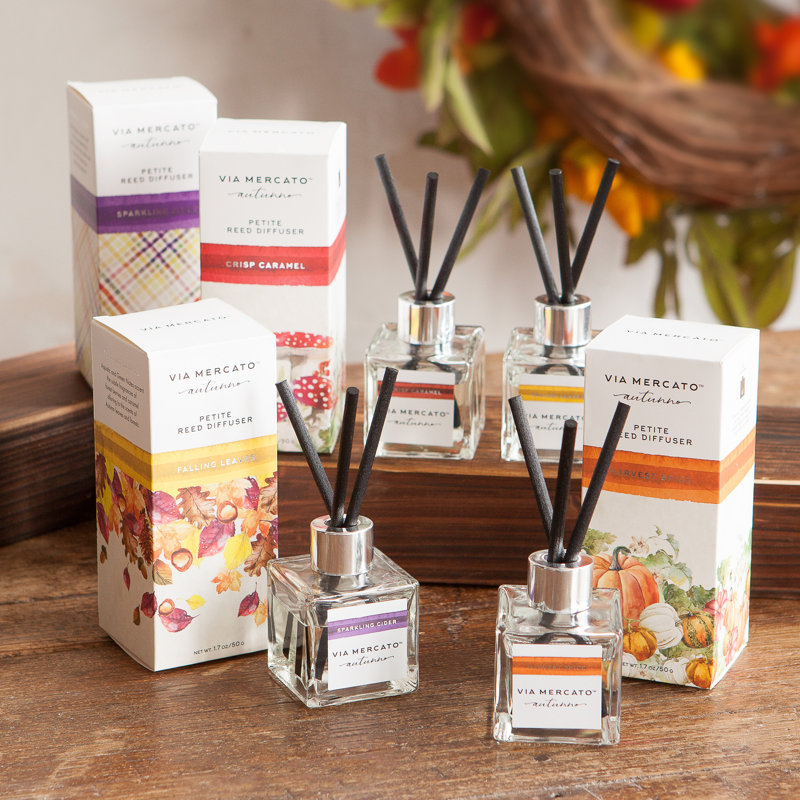 Reed Diffusers And Sticks, Leaves