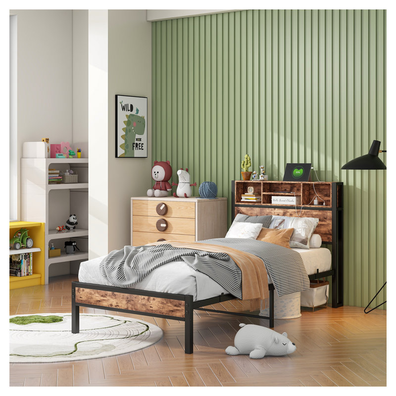 Structure de lit simple avec tête de lit et station de charge, lit plateforme industriel en métal avec tablettes de bibliothèque, aucun sommier nécessaire
