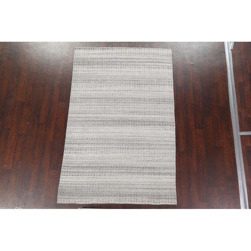 Tapis oriental contemporain en laine noué à la main 5 x 8 po