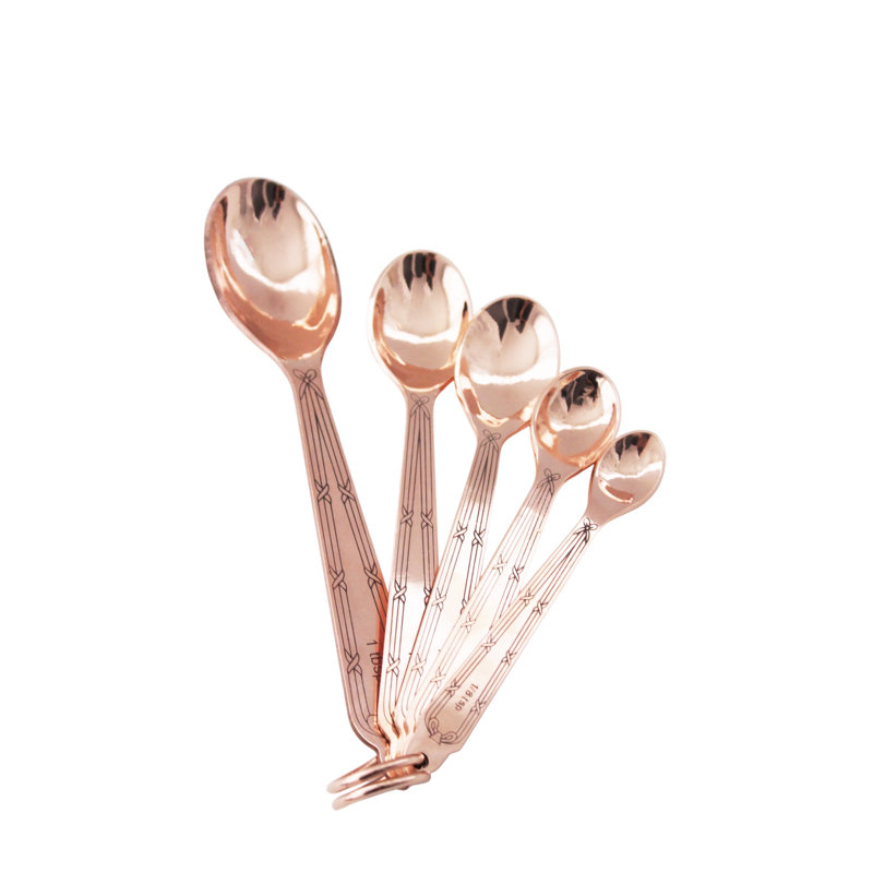 Ensemble de cuillères à mesurer d'inspiration rétro
