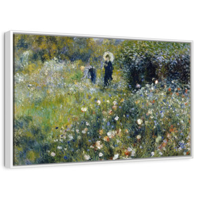 Femme avec un parasol dans un jardin
