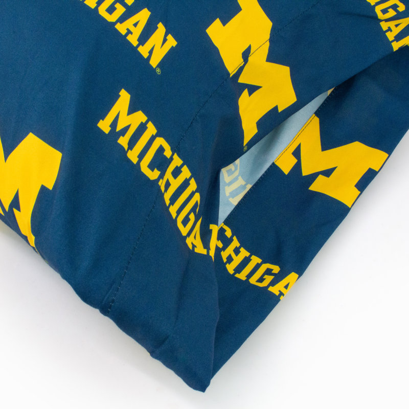 NCAA Polyester - Set of 2, Standard Pillowcase