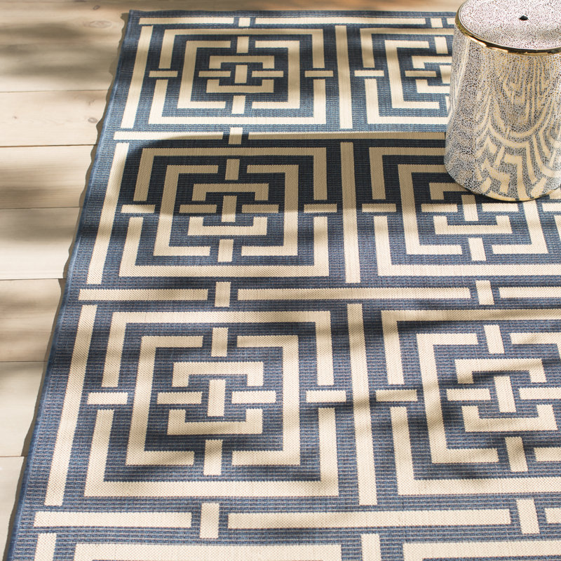 Arneshia Geometric Blue/White Indoor/Outdoor Area Rug, Rectangle 4' x 5'7"