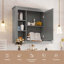 Armoire de salle de bain murale polyvalente avec plusieurs tablettes et un design élégant-581465304