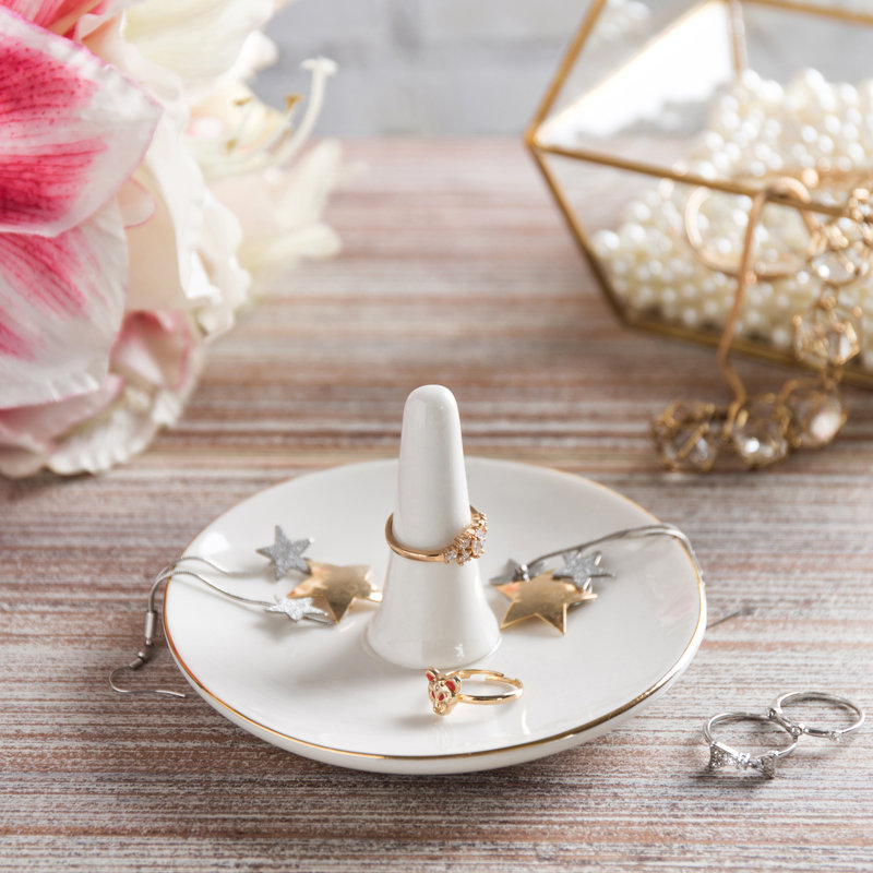 White Ceramic Jewelry Ring Holder