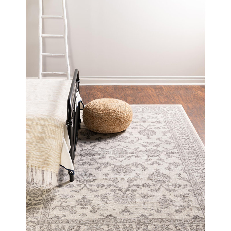 Hillyer Floral Indoor Rug, Rectangle 9' x 12'