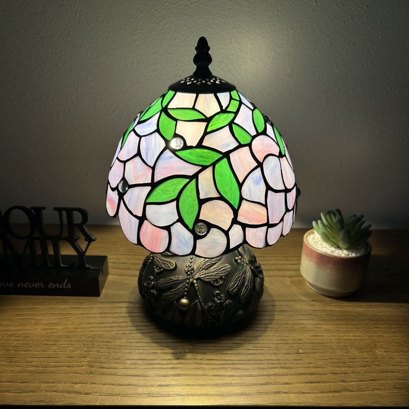 Mini lampe de table Standiff Tiffany avec vitrail mauve et feuilles vertes incluses Ampoule DEL H 12 po x l 8 po x P 8 po
