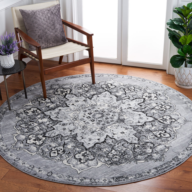 Brentwood Performance Oriental Rug, Round 6'7"